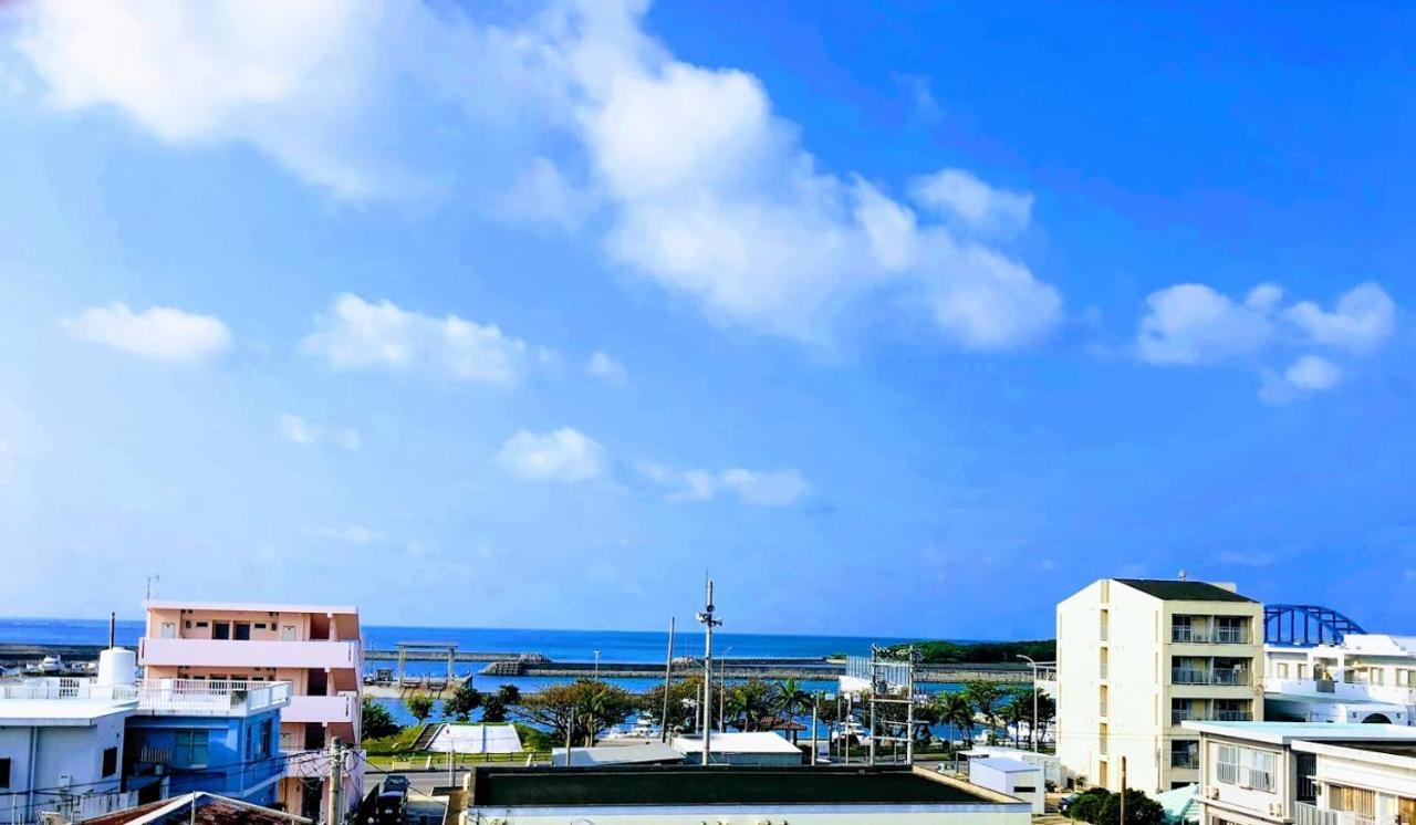Guest House Yun Terrace Ishigaki  Exteriör bild